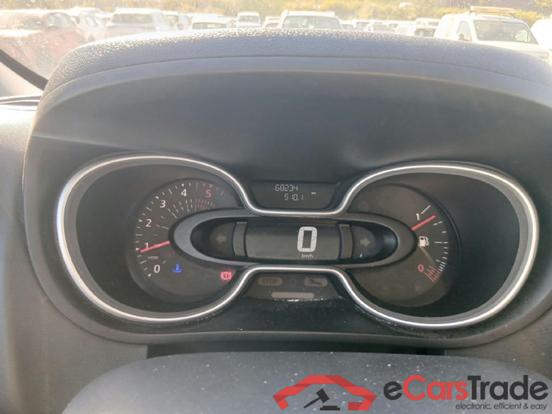 RENAULT Trafic / 2019 / 4P / furgón Doble Cabina 27 L1 Energy BluedCi 88 kW #4