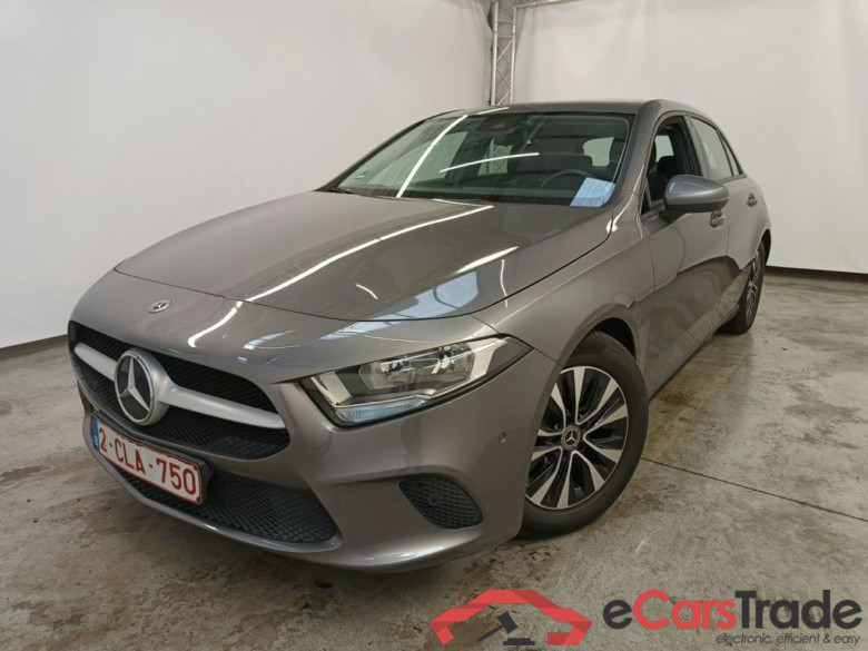 Mercedes-Benz A-Klasse A 180 Business Solution Essential 5d