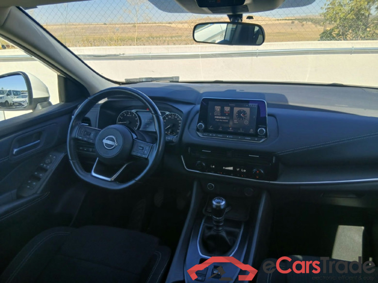 NISSAN QASHQAI / 2021 / 5P / todoterreno DIG-T 103kW (140CV) mHEV 4x2 Acenta #3