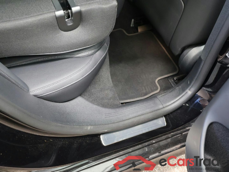 E -Klasse Lim. E 220 d 4Matic Avantgarde Advanced (214.005)Avantgarde 162KW AT9 E6d #4