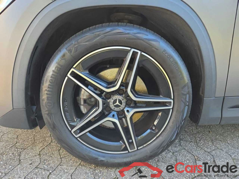 Mercedes-Benz GLA (BM 247)(02.2020->) DE - SUV5 GLA 200 EU6d, AMG Line, 2020 - 2023 #2