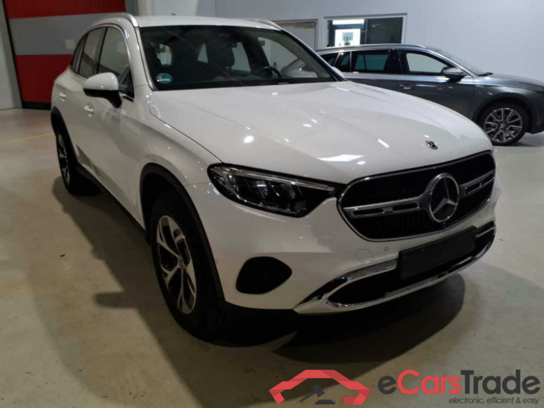 Mercedes-Benz GLC (BM 254)(06.2022->) DE - SUV5 GLC 300 e EU6d, 4Matic Avantgarde, 2022 - 2024 #1