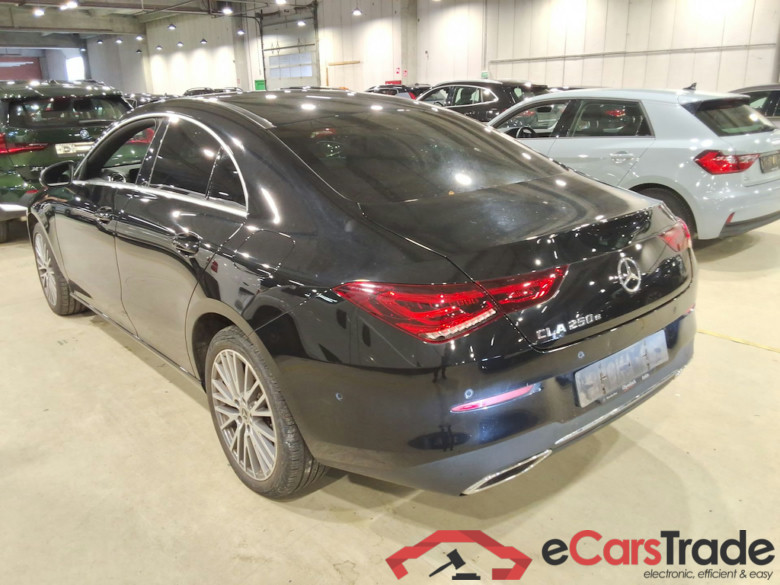 MERCEDES-BENZ CLA 1.3 CLA 250 E BUSINESS SOLUTION DCT #2