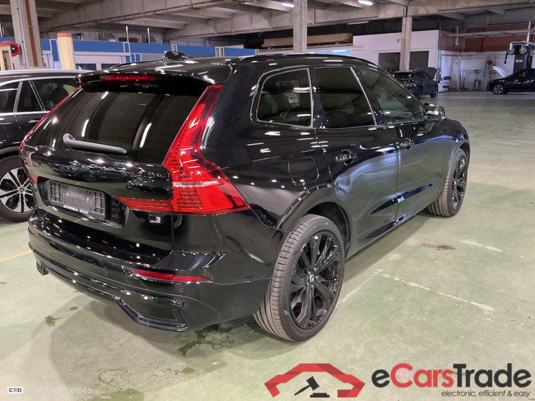 VOLVO XC60 2.0 T6 PHEV PLUS BLACK EDITION AUTO 4WD #4