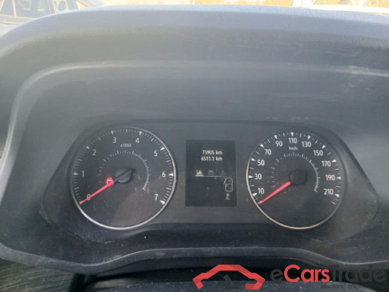 RENAULT Trafic / 2021 / 4P / monovolumen Combi 9 Largo EnerBlue dCi 110 kW(150CV) #4