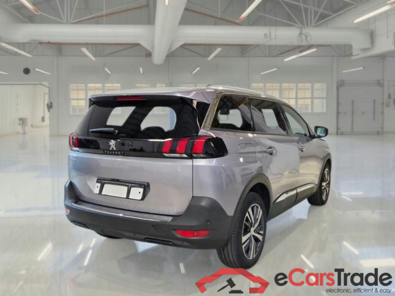 PEUGEOT 5008 / 2020 / 5P / SUV BLUEHDI 130 ALLURE PACK EAT8 S/S AUT. #2