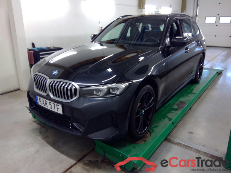 330e xDr.Tour. Con.M-Sp. Aut
