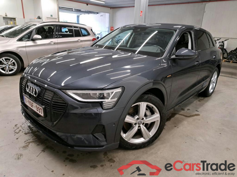 AUDI - AUD E-TRON 55 Quattro 408PK Advanced Pack Business With Heated Seats & Auxiliary Heater & Second AC Entrance & Shadow Look & Removable Trailer Hook  * ELECTRIC *