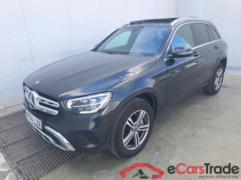 MERCEDES-BENZ Clase GLC / 2019 / 5P / todoterreno GLC 300 de 4MATIC