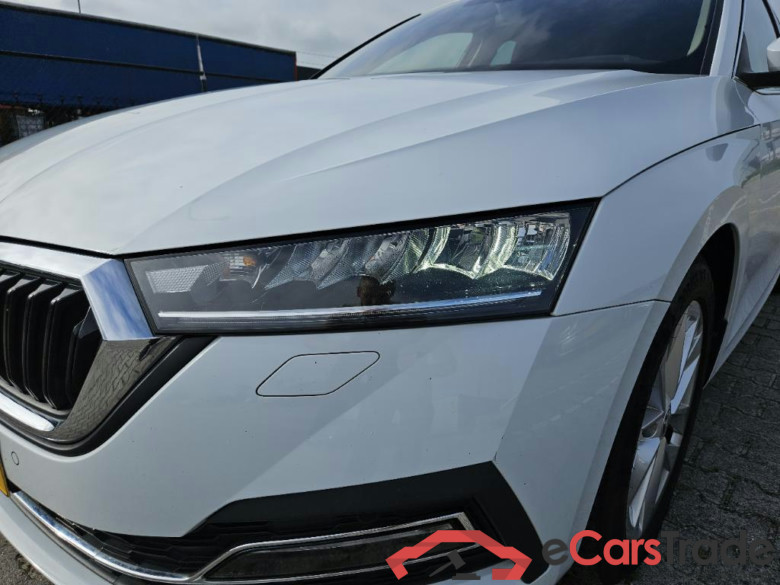 SKODA Octavia Combi 81 kW #5