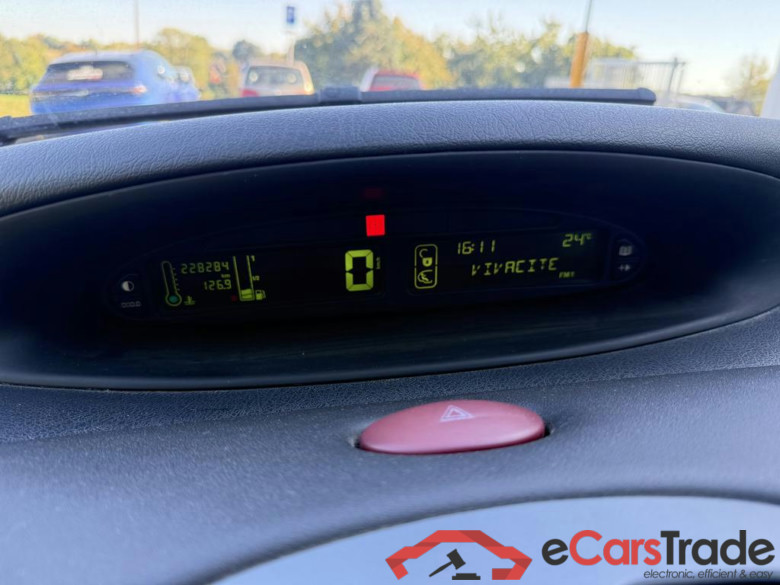 CITROEN Xsara Picasso 1.6 HDi Tentation #2