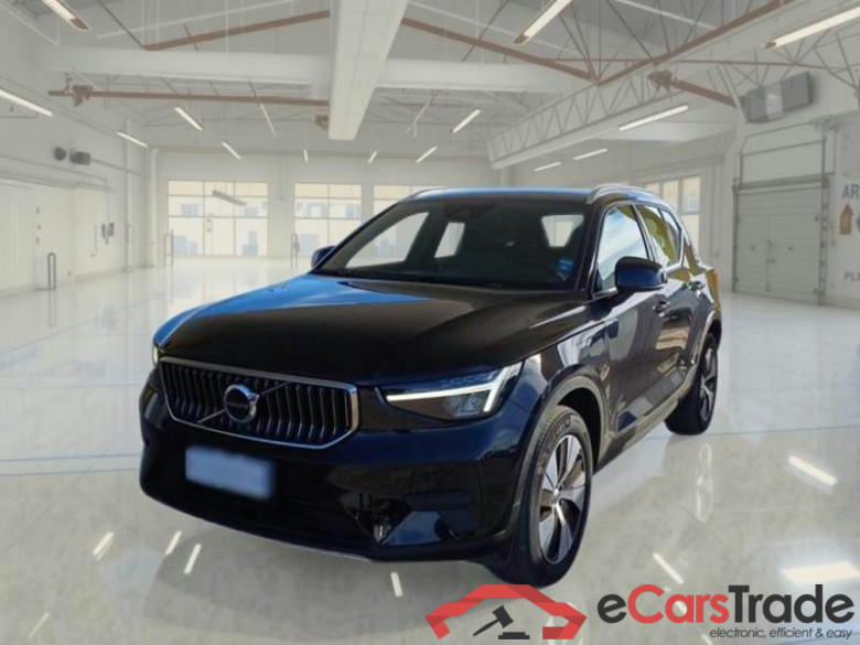 VOLVO XC40 / 2021 / 5P / FUORISTRADA T4 RECHARGE PLUG-IN AUTO CORE N1