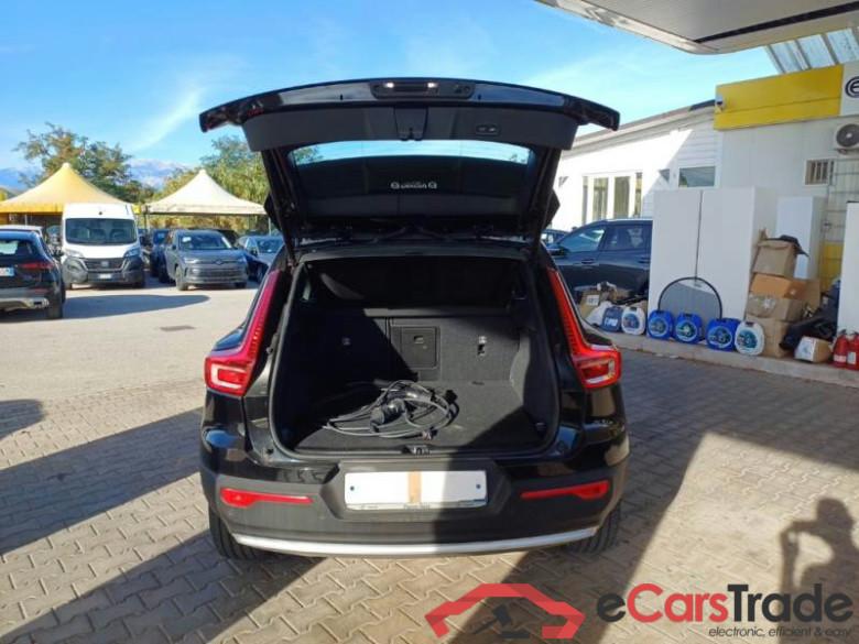 VOLVO XC40 / 2021 / 5P / FUORISTRADA T4 RECHARGE PLUG-IN AUTO CORE N1 #5