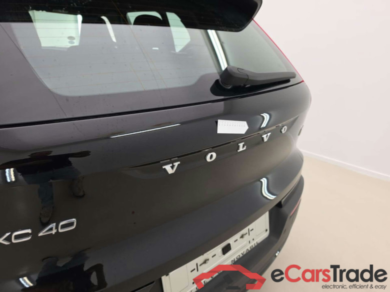 VOLVO XC40 RECHARGE CORE #5