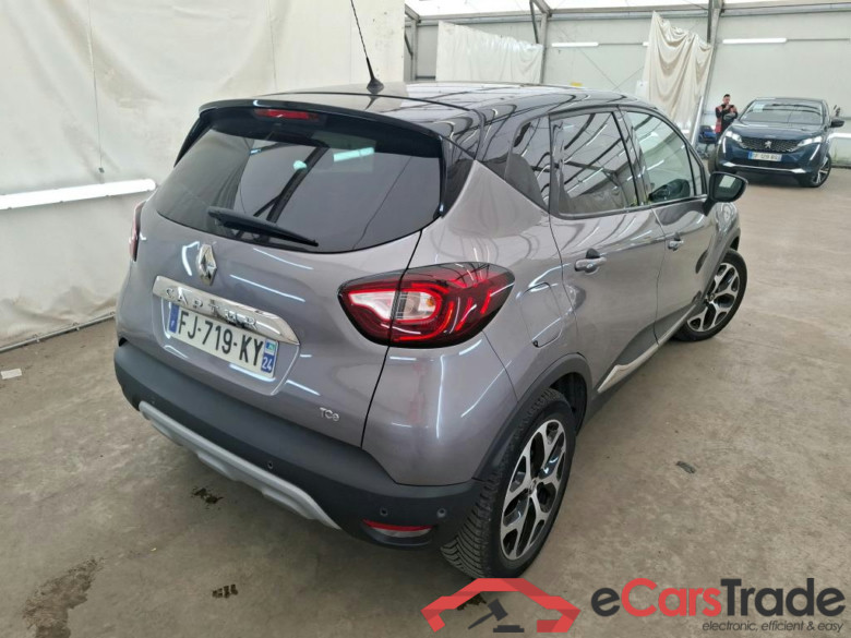 RENAULT Captur / 2017 / 5P / Crossover Intens TCe 150 EDC FAP #3