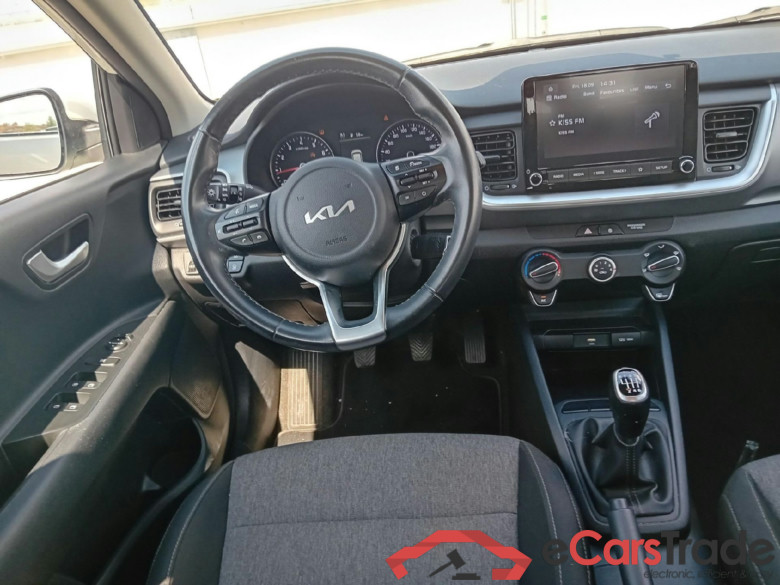 KIA Stonic / 2017 / 5P / todoterreno 1.0 T-GDi 74kW MHEV iMT Concept Plus(SL)(SP) #3