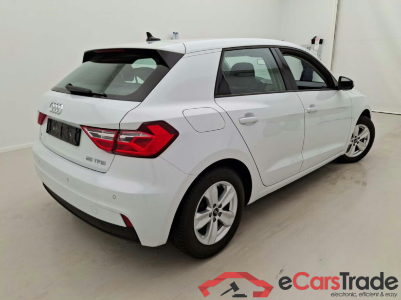 AUDI A1 SPORTBACK 1.0 25 TFSI ATTRACTION #2
