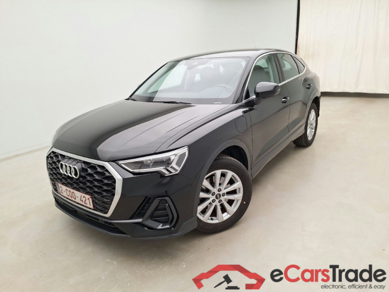 Audi, Q3 SB '19 PHEV, Q3 SB 45 TFSie PHEV S tronic #2