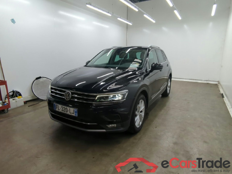 VOLKSWAGEN Tiguan / 2016 / 5P / SUV 2.0 TDI 150 DSG7 Carat #1