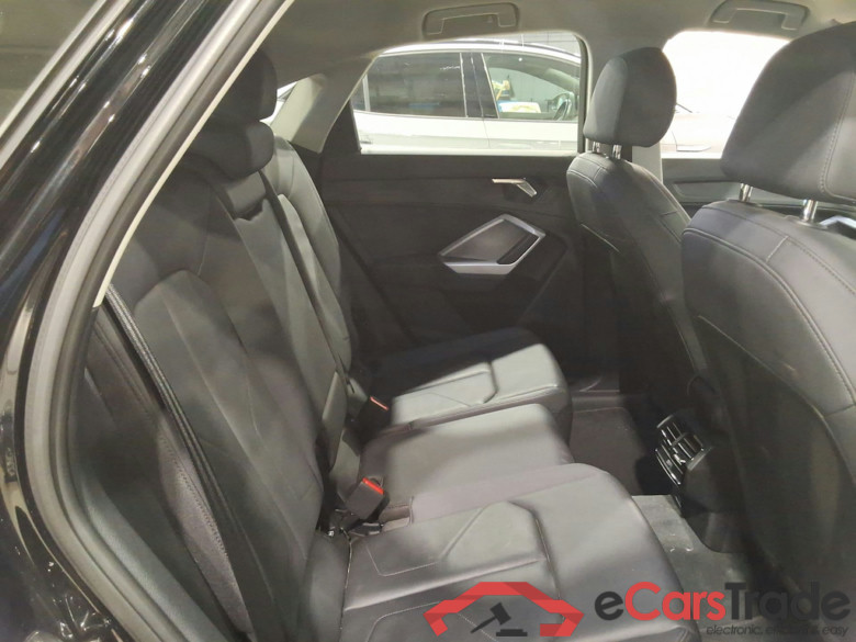 AUDI Q3 Sportback 1.4 45 TFSI E S TRONIC #5