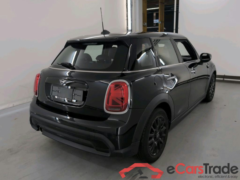 MINI MINI 5 DOOR 1.5 COOPER AUTO #4