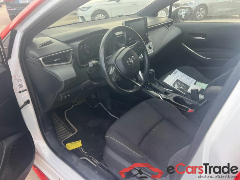 TOYOTA Corolla / 2019 / 5P / berlina con portón 1.8 125H ACTIVE TECH E-CVT #3