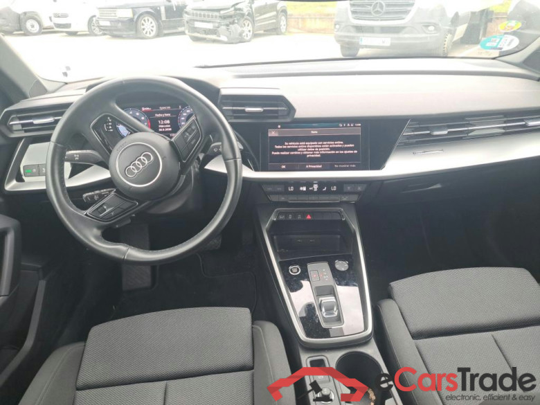 AUDI A3 / 2020 / 5P / berlina con portón Sportback S line 30 TFSI 81kW S tronic #3