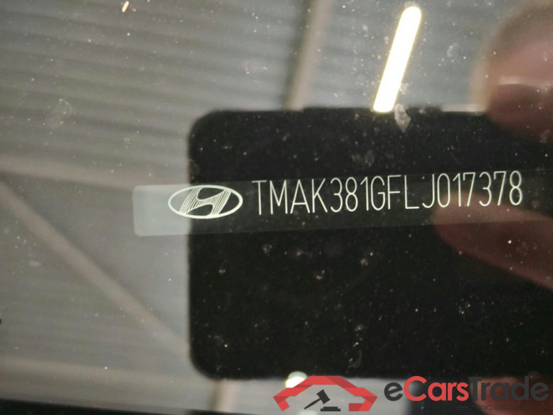 Hyundai KONA Fashion Electric 64 kWh 5d #6