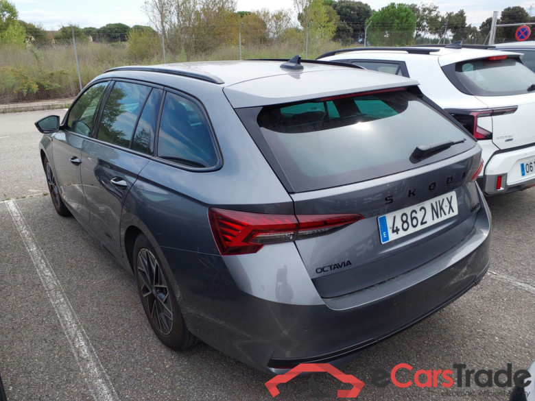 SKODA Octavia 1.5 TSI m-HEV 110 kW (150 CV) DSG 7 vel. Combi Sportline(Winterpack) #2