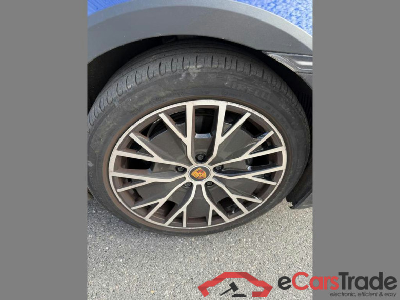 PORSCHE Taycan Cross Turismo 93.4 kWh 4 #6