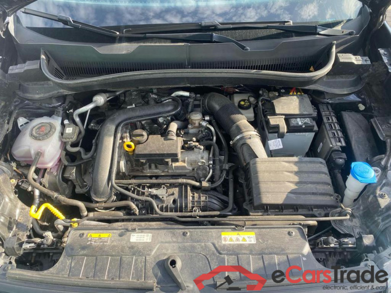 VOLKSWAGEN T-Cross 1.0 TSI Life Business OPF DSG #6