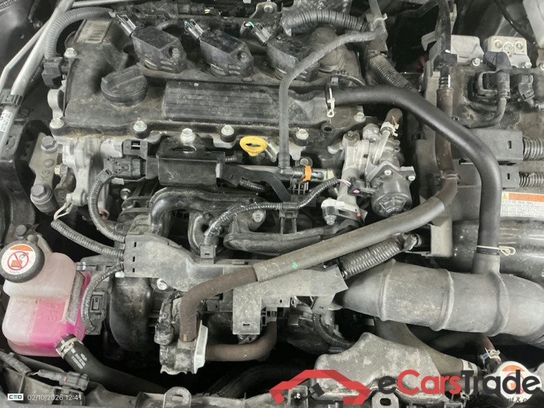 TOYOTA YARIS 1.5 VVT-I HEV DYNAMIC E-CVT #6