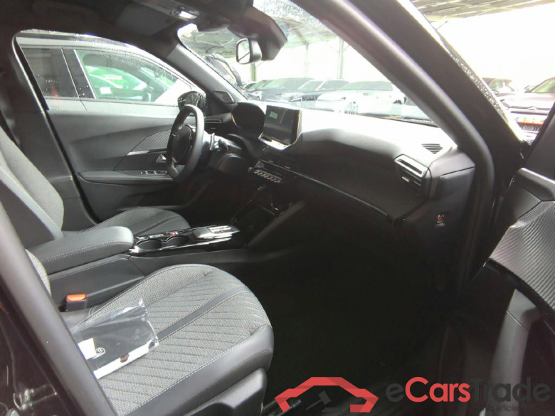 Peugeot 2008 Allure Hybrid 145 ch e-DCS6 #5