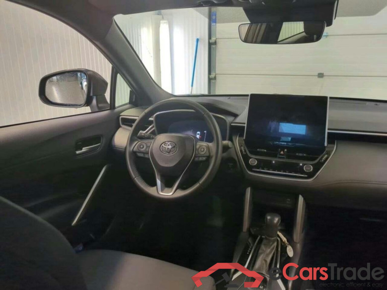 TOYOTA Corolla Cross Hybrid 140 Active #3