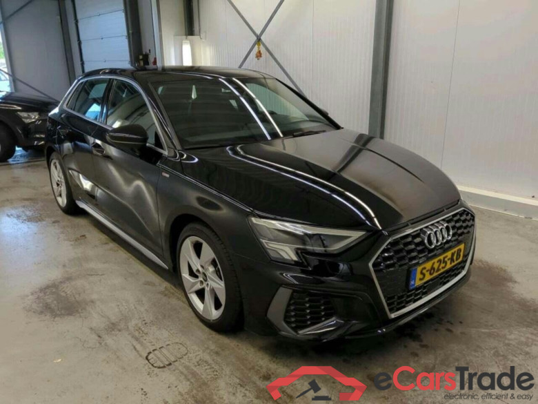AUDI A3 Sportback 30 TFSI S edition #5