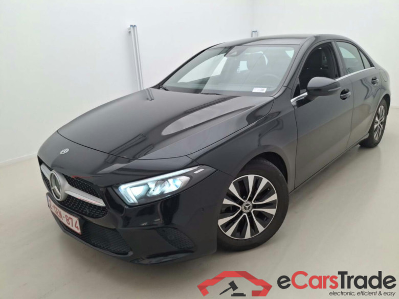 MERCEDES-BENZ A-KLASSE LIMOUSINE 2.0 180 D BUSINESS SOL. AUT.
