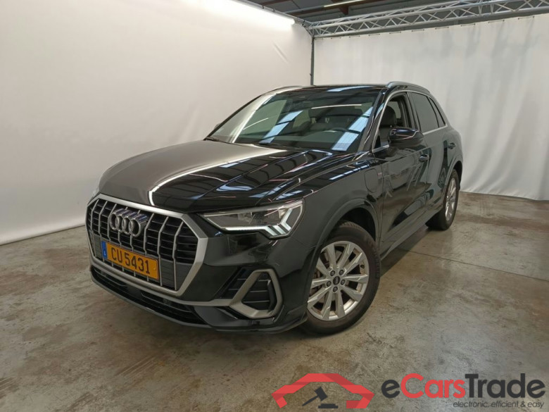 AUDI Q3 - 2019 45 TFSIe 245hp S line S tronic (EU6d-TEMP) 5d