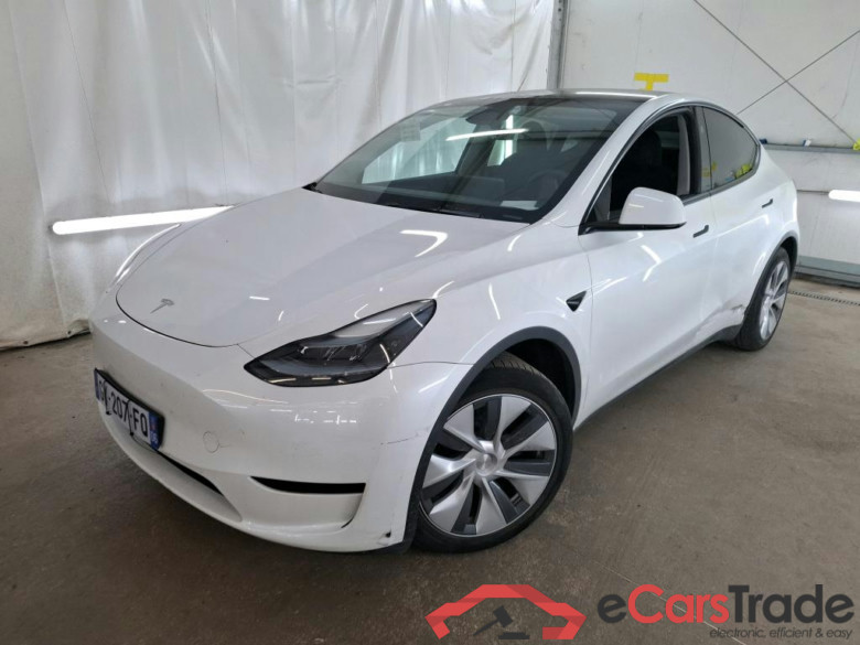 TESLA Model Y / 2021 / 5P / SUV RWD