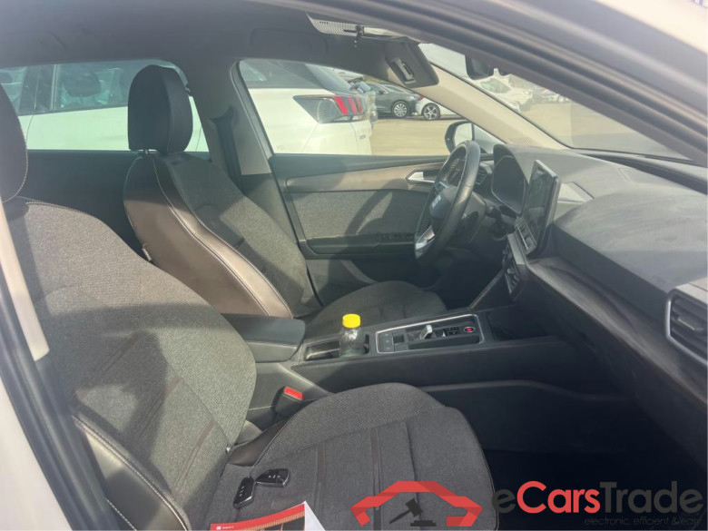 SEAT Nuevo León / 2020 / 5P / familiar SP 1.5 eTSI 110kW DSG S&S Xcellence Go L #6