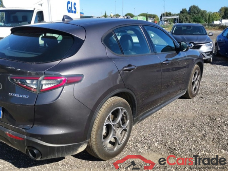 Alfa Romeo Stelvio Facelift 2.2d Sprint Aut. LED Virtual ACC Navi 1/2 Leather KeylessGo Klima PDC ... #3