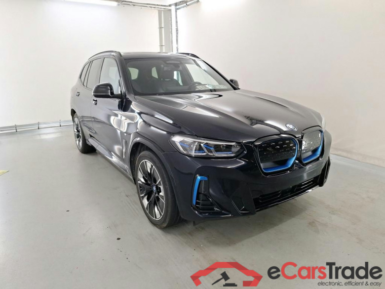 BMW IX3 80KWH AUTO