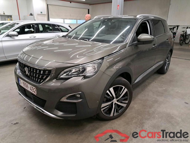 PEUGEOT - PEU 5008 BlueHDi 130PK EAT8 Allure Pack Electric & Massage & Drive Assist & Safety Plus & VisioPark I & Towing Hook