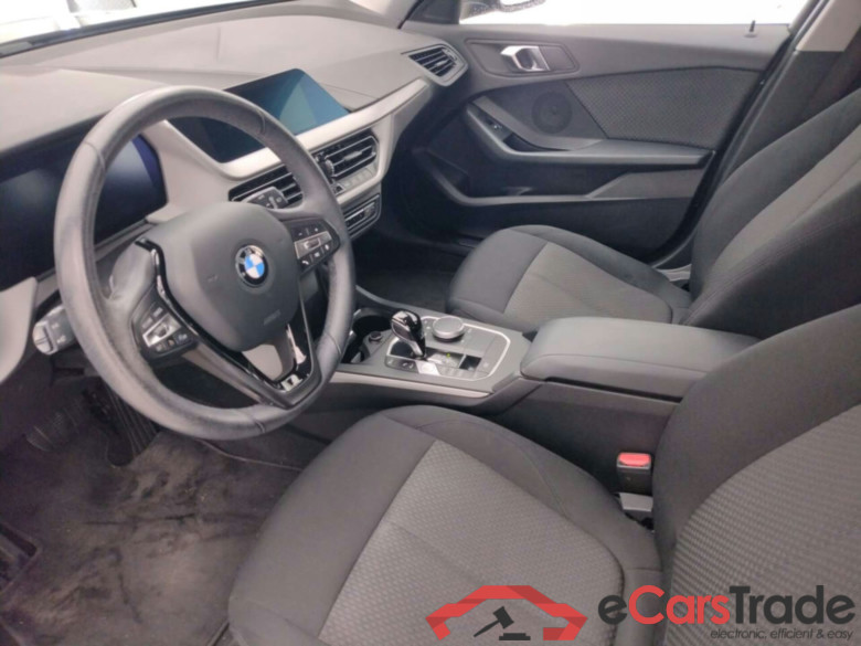 BMW 116d Aut. LED Navi KeylessGo Klima PDC ... #5