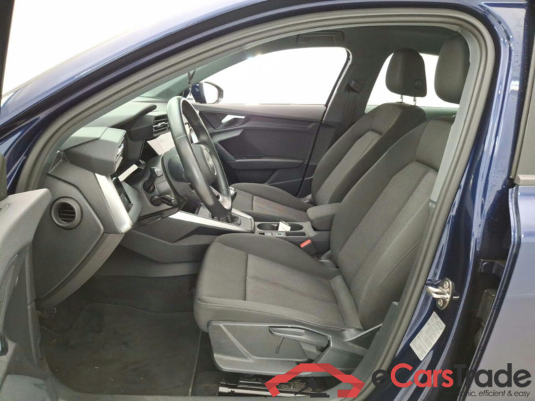 Audi A3 Limo 2.0 30 TDi LED Virtual ACC Navi KeylessGo Klima PDC ... #5