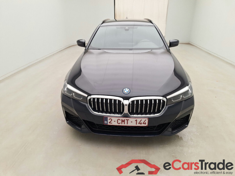 BMW, 5-ser To FL'20 PHEV, 530e Touring 215kW Aut #1