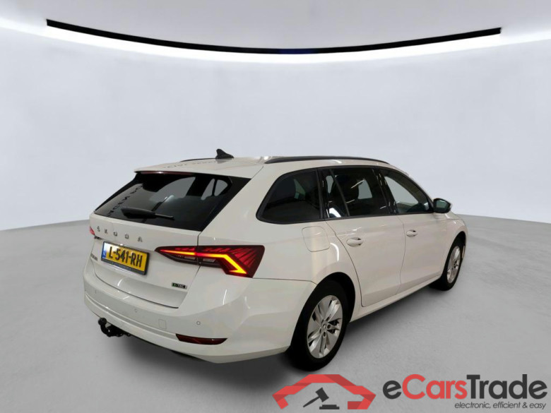 SKODA Octavia Combi 81 kW #6