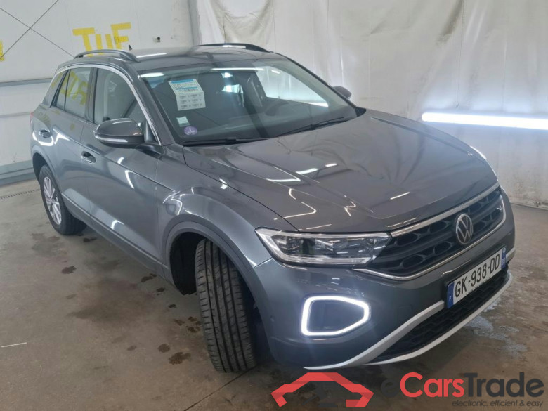 VOLKSWAGEN T-Roc / 2021 / 5P / SUV 1.0 TSI 110 LIFE BUSINESS #4
