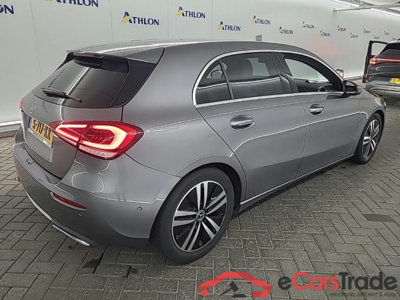 MERCEDES-BENZ A-klasse A 180 DCT Luxury Line 5D 100kW #3