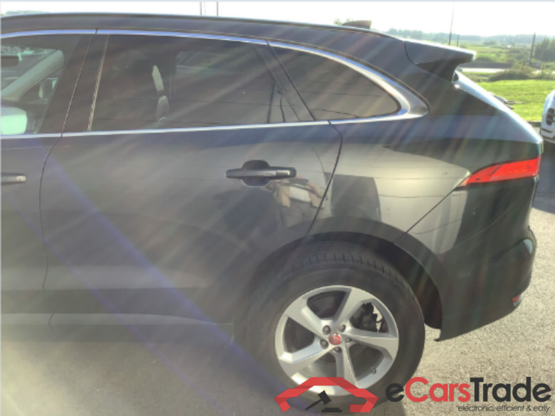 JAGUAR F-PACE 2.0 D 132kW 4x4 Aut. Prestige #6