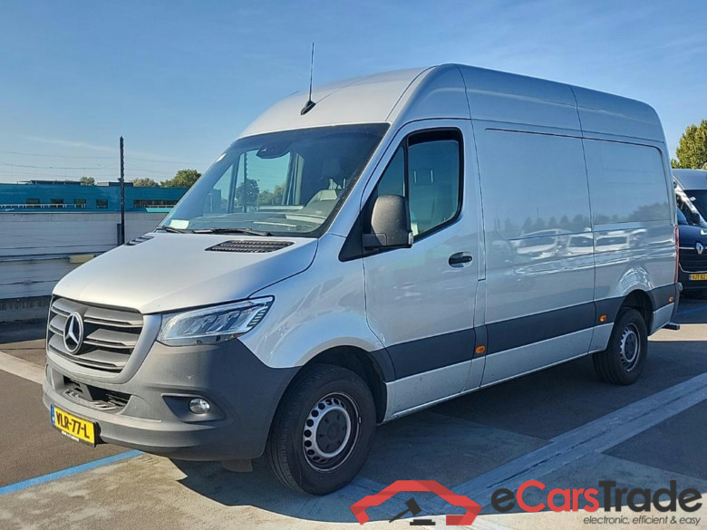 MERCEDES-BENZ Sprinter GB 319CDI L2H2 RWD 3.5t 7G-Tronic VI 4D 140kW #1